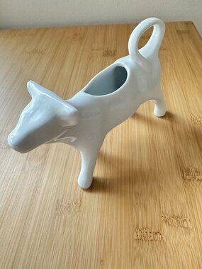 Cordon Bleu White Cow 4oz Creamer Pitcher